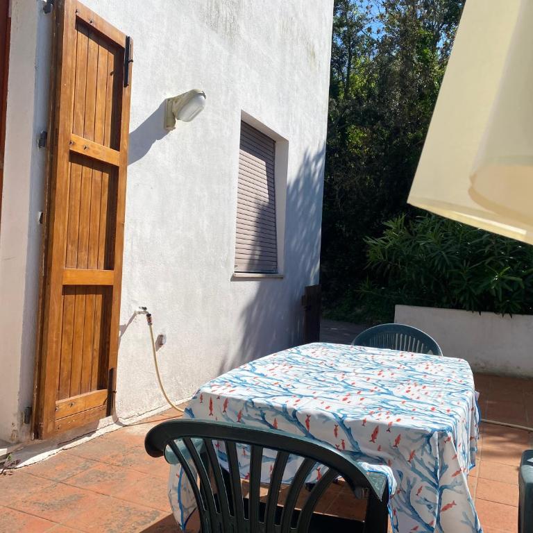 Piano terra con corte privata e posto auto 450 mt mare - Appartamento con 2 Camere da Letto - 6