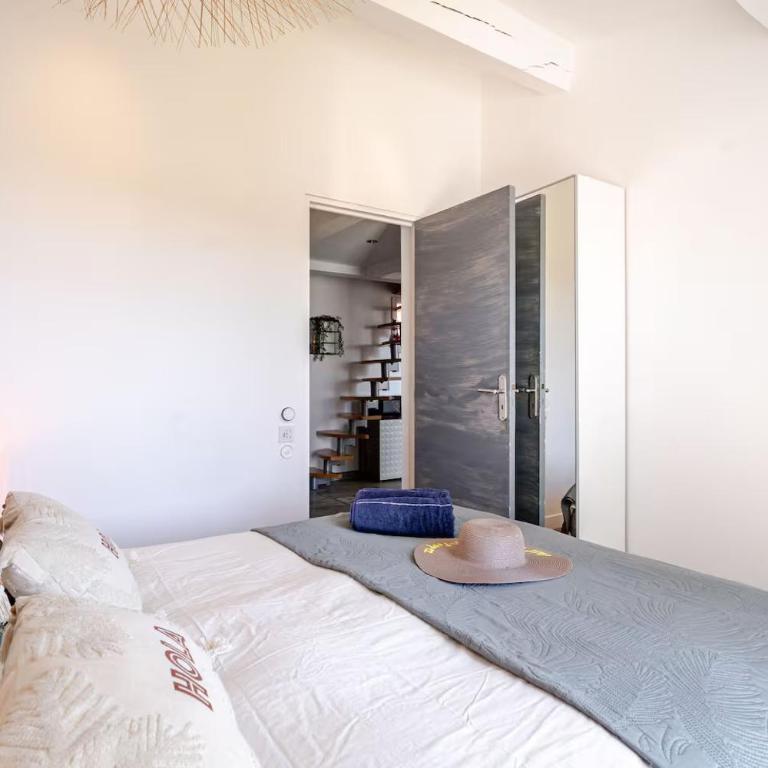 VUEMER Bandol - GRANDE TERRASSE de 45m2 VUE MER PISCINE PARKING - Apartment mit 1 Schlafzimmer - 28