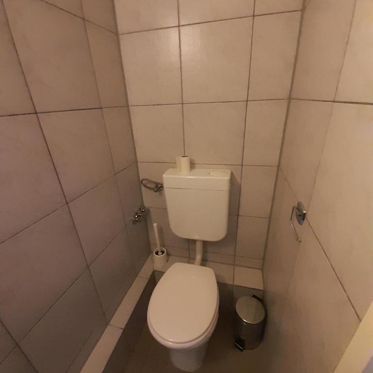 2-Rent Group Hostel Rooms&Apartments TUB19A - Zweibettzimmer - 3