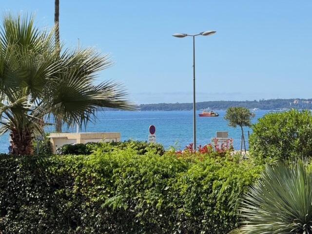 Beach Studio in Golfe-Juan near Cannes and Antibes - Appartement - Vue sur Mer - 22
