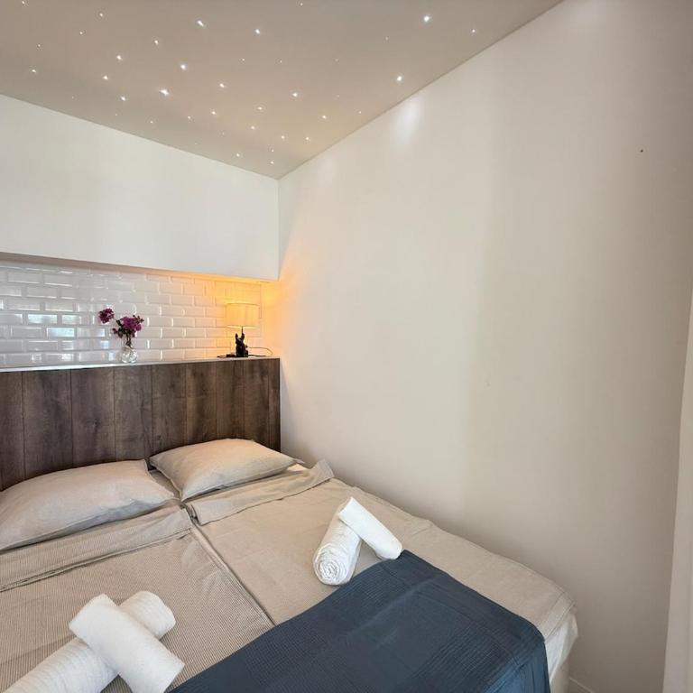 Beach Studio in Golfe-Juan near Cannes and Antibes - Appartement - Vue sur Mer - 8