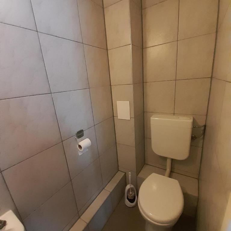 2-Rent Group Hostel Rooms&Apartments TUB19A - Zweibettzimmer - 3