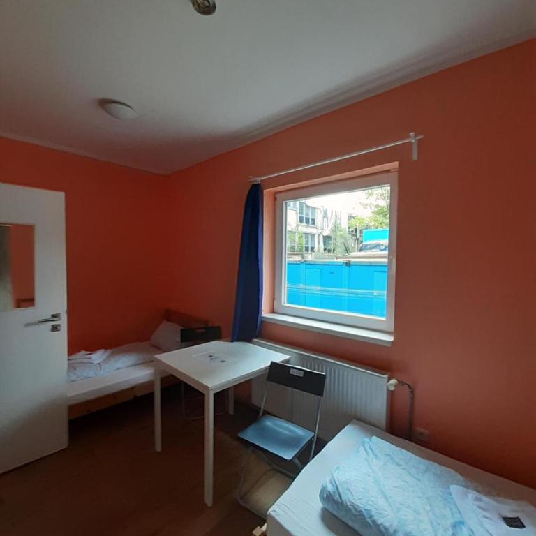 2-Rent Group Hostel Rooms&Apartments TUB19A - Zweibettzimmer - 5