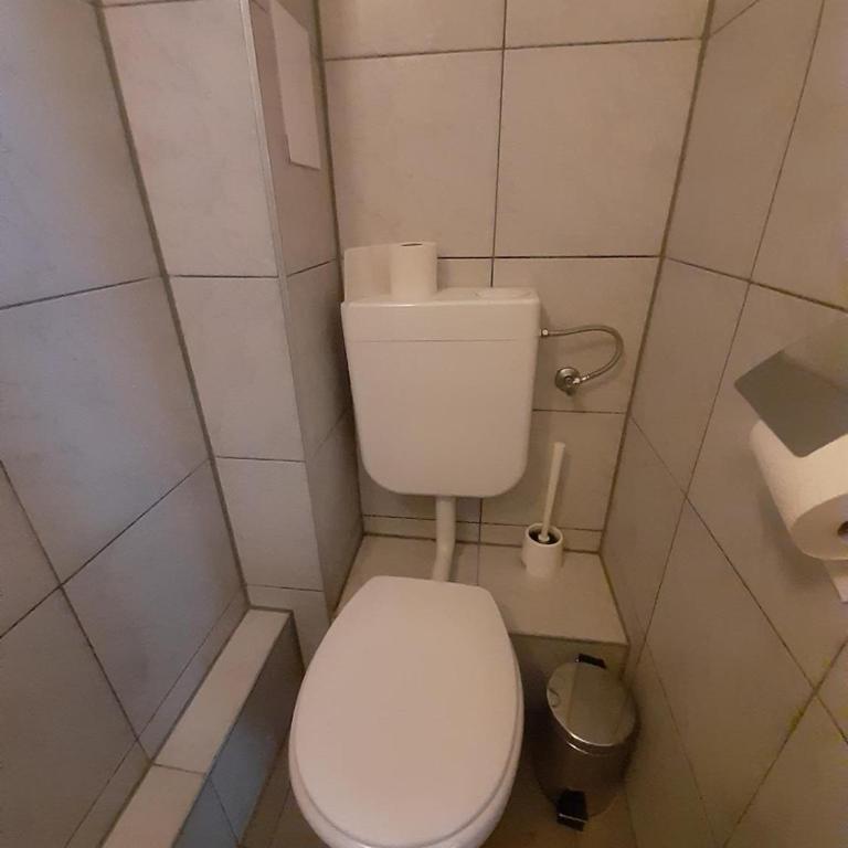 2-Rent Group Hostel Rooms&Apartments TUB19A - Zweibettzimmer - 2