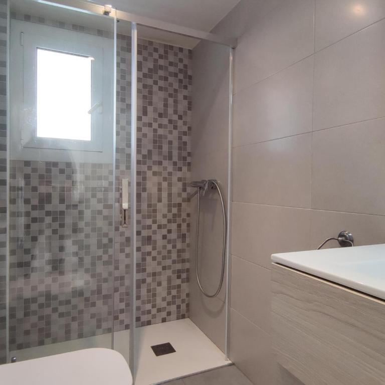 Apartamento acogedor cerca del centro y playa en Platja d'Aro, con balcón y cocina equipada - ES-209-44 - Apartamento - 22