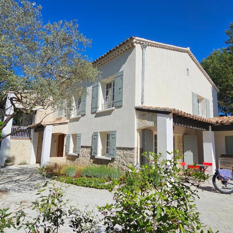 Villa Calou à Vaison - Maison 4 Chambres - 53