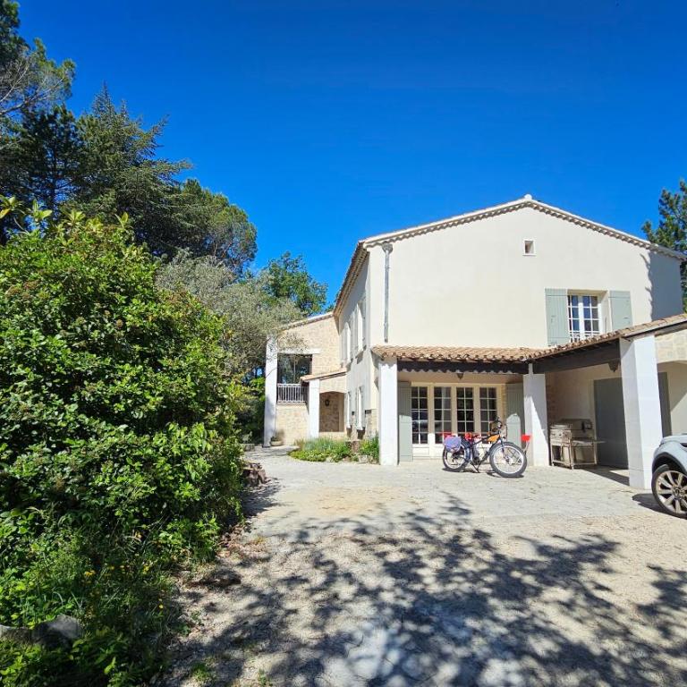 Villa Calou à Vaison - Maison 4 Chambres - 55