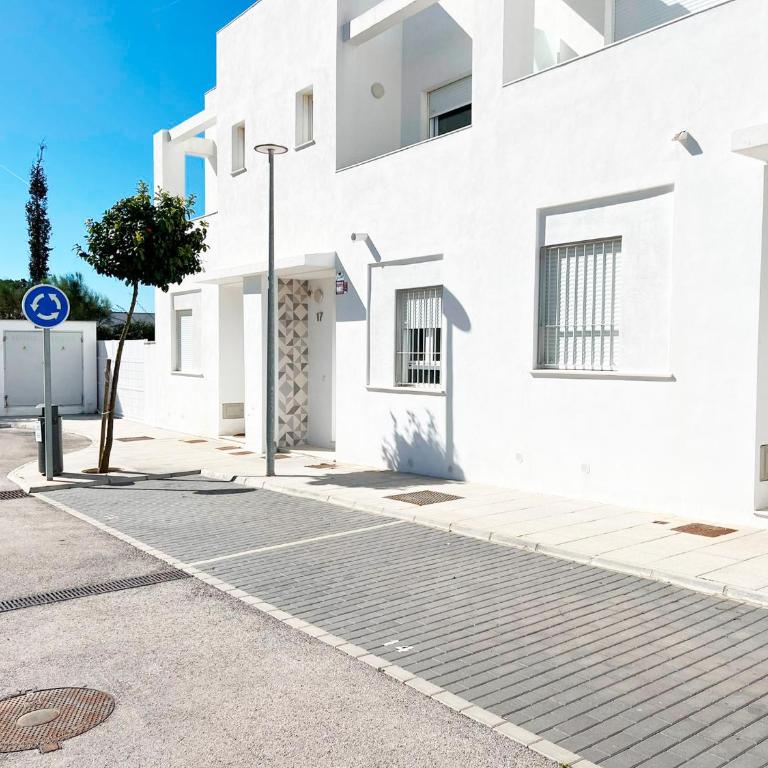 Luz de Conil is a modern villa next to Playa Fontanilla - Casa de 3 dormitorios - 8
