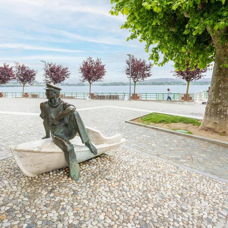 BePlace Apartments Arona - Appartamento Deluxe con 1 Camera da Letto - 28