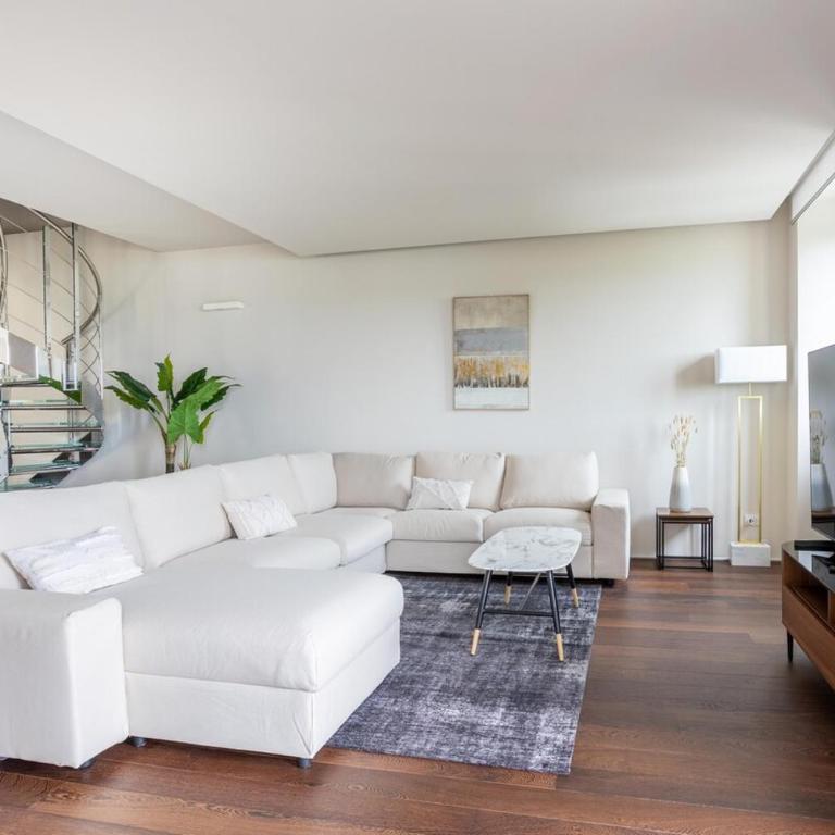 BePlace Apartments Arona - Appartamento Deluxe con 1 Camera da Letto - 31