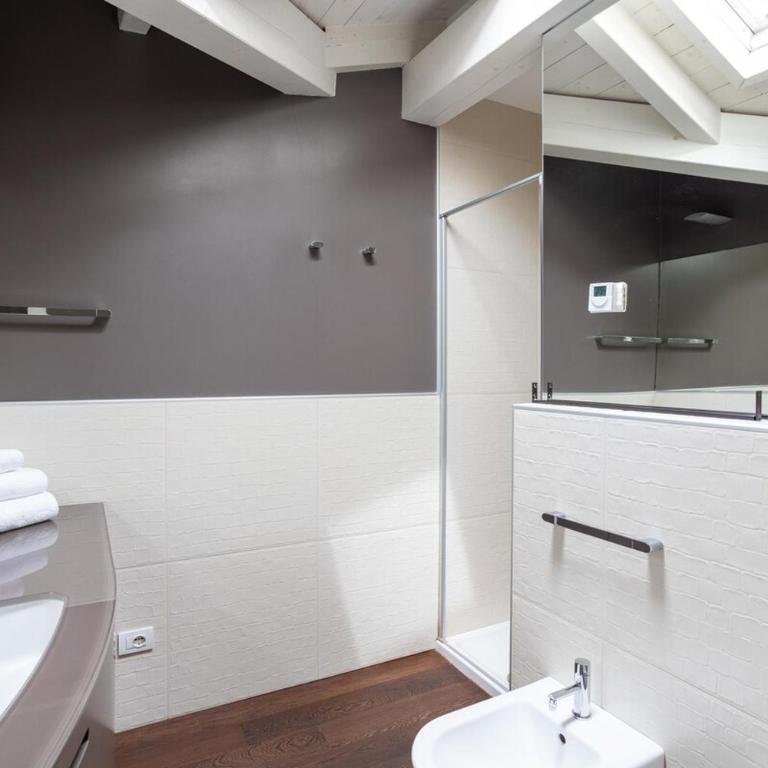 BePlace Apartments Arona - Appartamento Deluxe con 1 Camera da Letto - 49