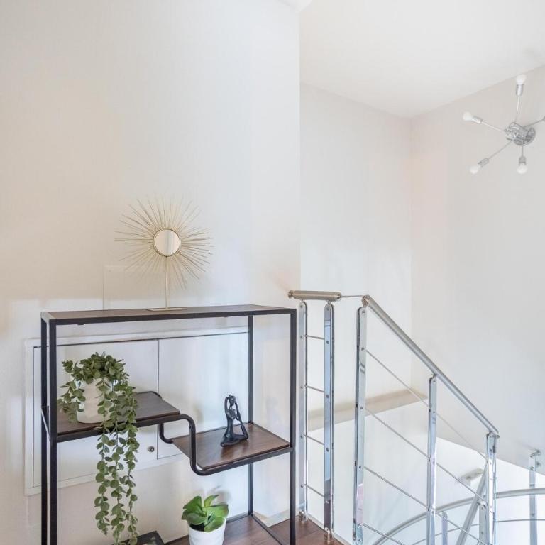 BePlace Apartments Arona - Appartamento Deluxe con 1 Camera da Letto - 51