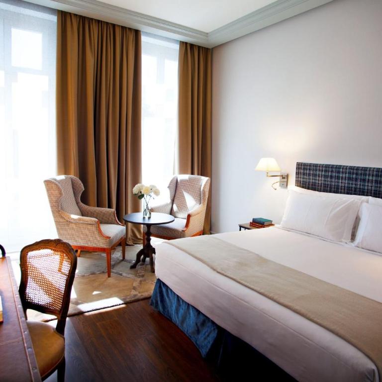 URSO Hotel & Spa, a Small Luxury Hotel of the World - Deluxe Double Room - 3