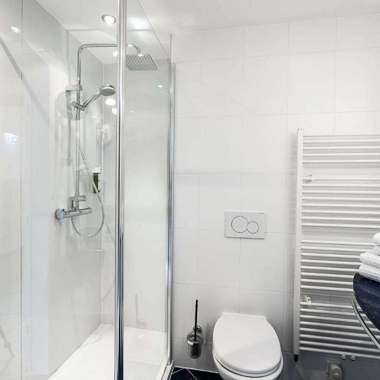 Hotel Mondschein - Kleines Doppelzimmer mit Flussblick - 1