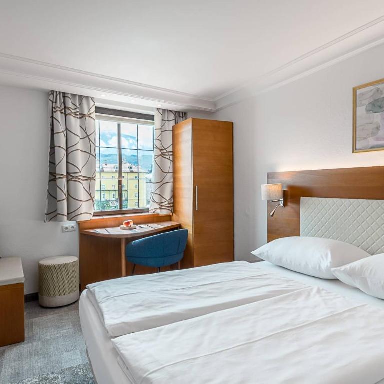 Hotel Mondschein - Kleines Doppelzimmer mit Flussblick - 2