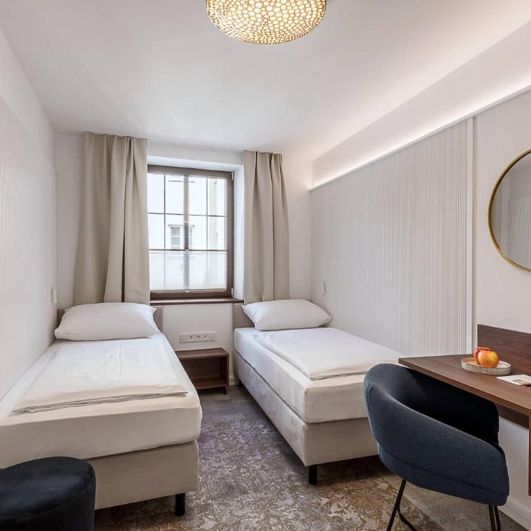 Hotel Mondschein - Zweibettzimmer - 6