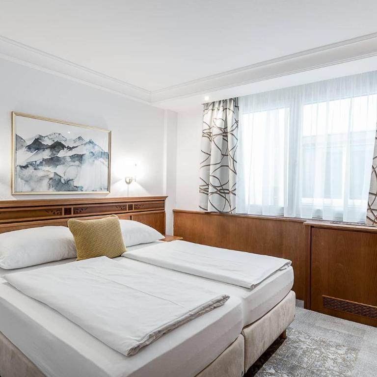 Hotel Mondschein - Doppelzimmer ohne Aussicht - 3
