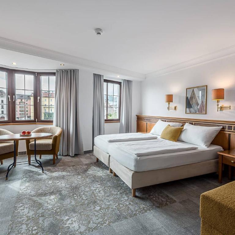 Hotel Mondschein - Großes Doppelzimmer mit Flussblick - 1