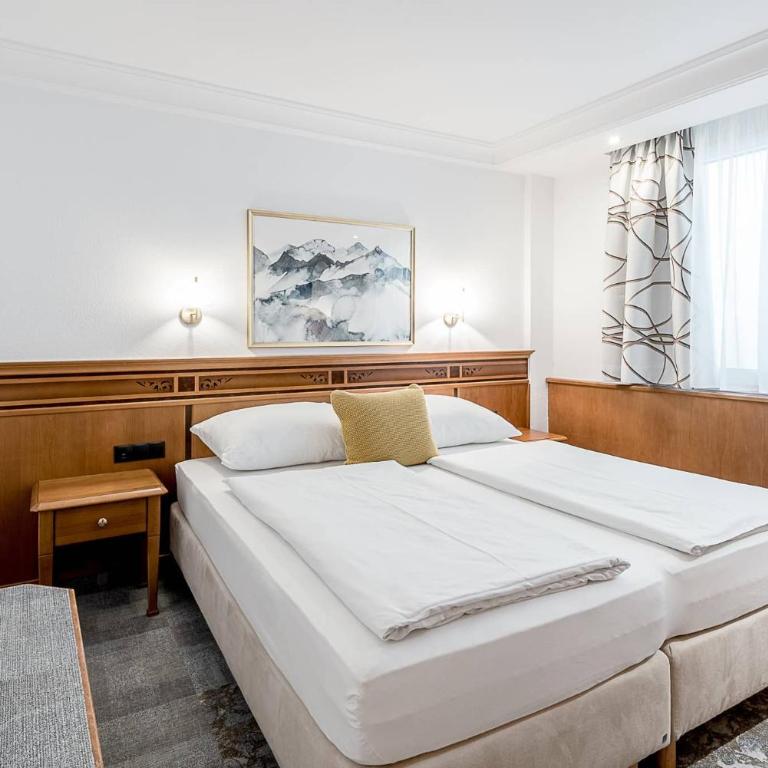 Hotel Mondschein - Doppelzimmer ohne Aussicht - 9