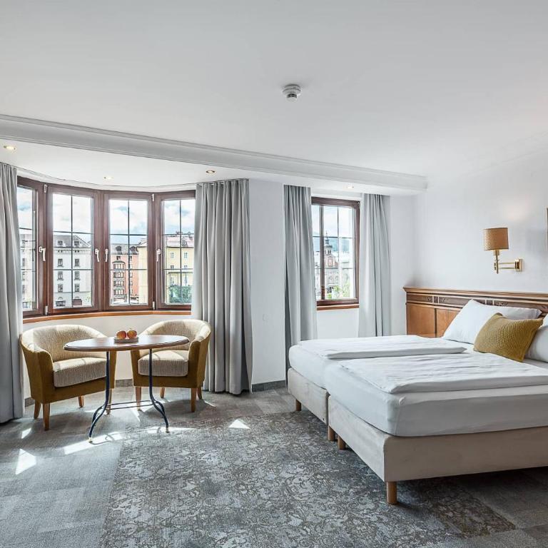 Hotel Mondschein - Großes Doppelzimmer mit Flussblick - 6