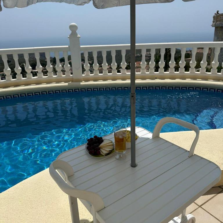 Villa Maravista - Luxury Villa with Private Pool and Sea View - Villa de 3 dormitorios - 2