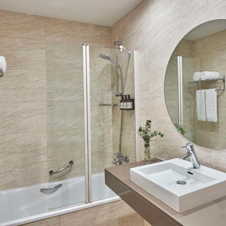 NH Avenida Jerez - Habitación Doble Estándar - 1 o 2 camas - 1