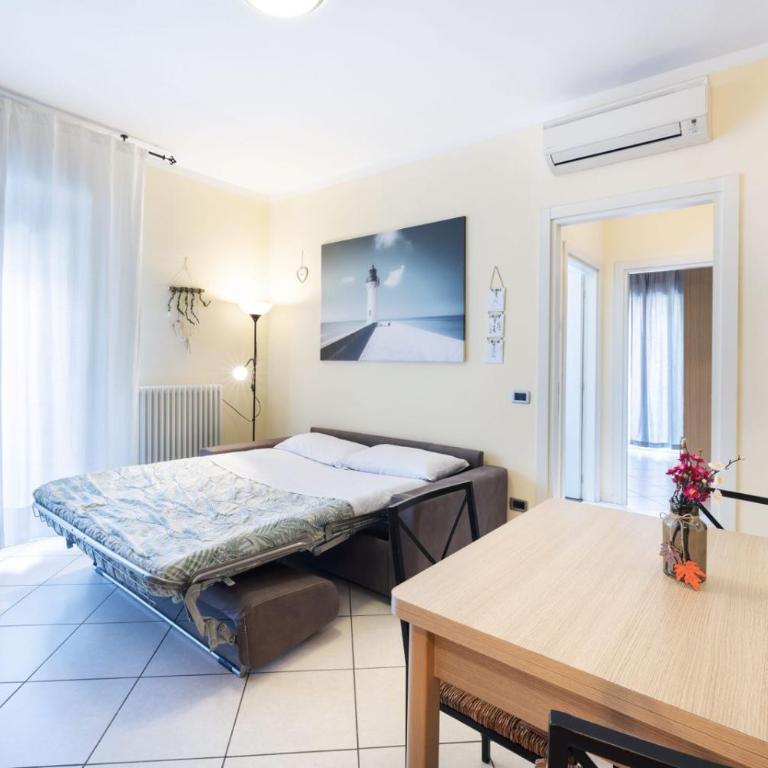 Faros Apart - One-Bedroom Apartment - 8