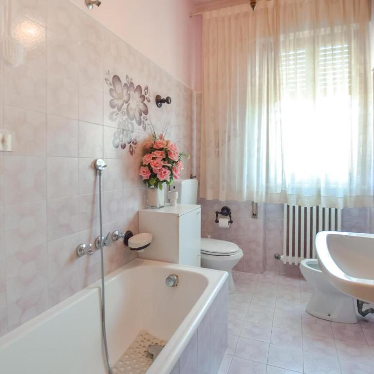 Atemberaubendes Haus In Camaiore Mit - Ferienhaus mit 3 Schlafzimmern - 14