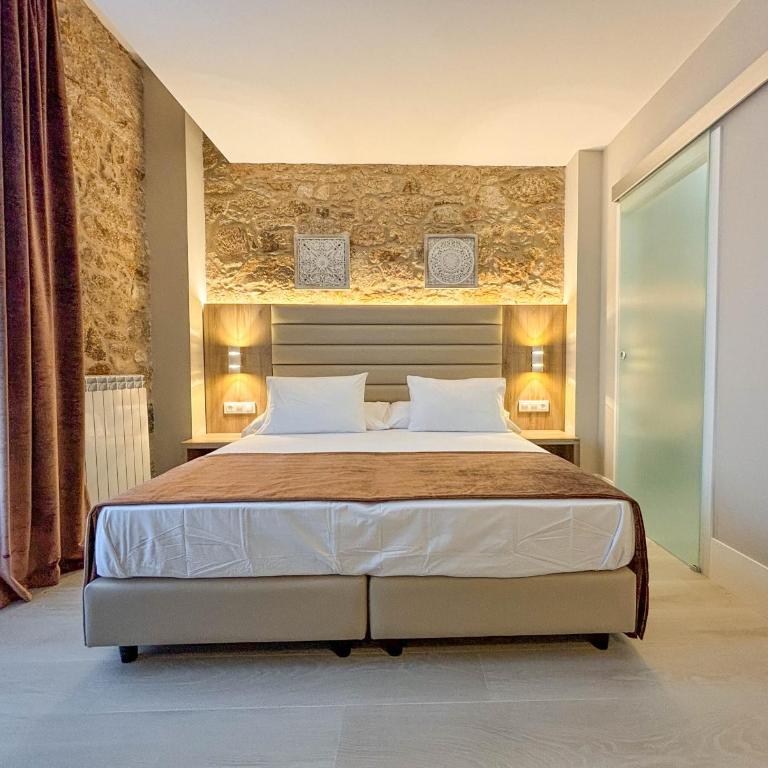 MAR DE SOBRÁN suites - Double Room with Balcony - 1