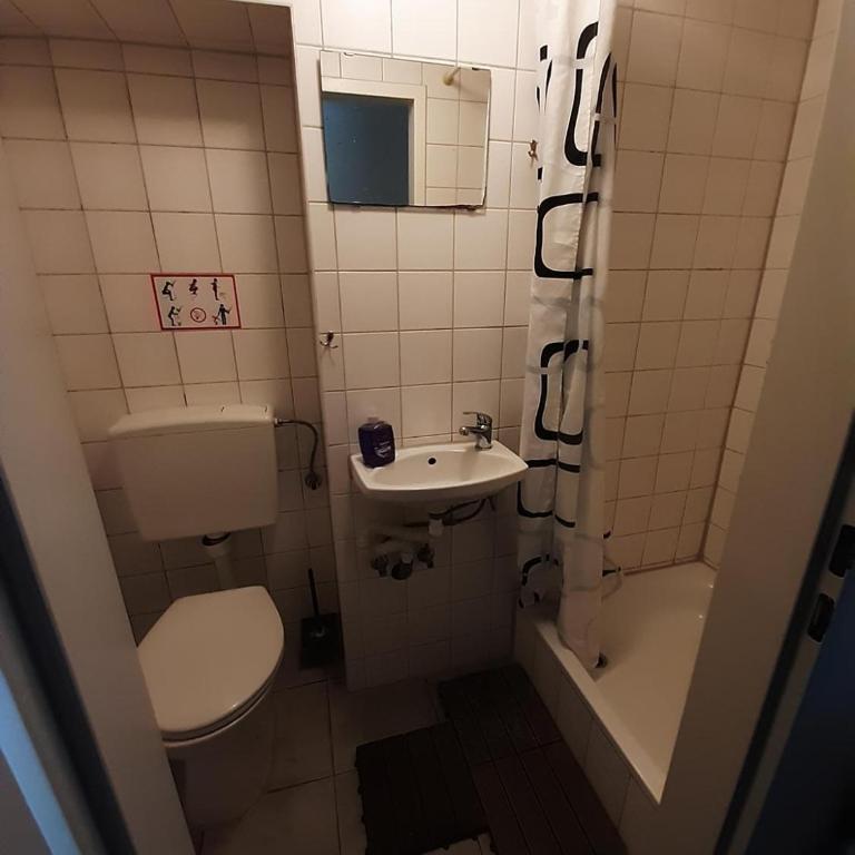 2-Rent Group Hostel Rooms&Apartments EVE168 - Familienzimmer - 8
