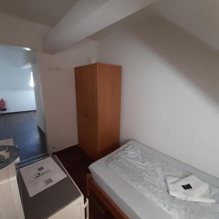2-Rent Group Hostel Rooms&Apartments EVE168 - Einzelzimmer mit Gemeinschaftsbad - 6
