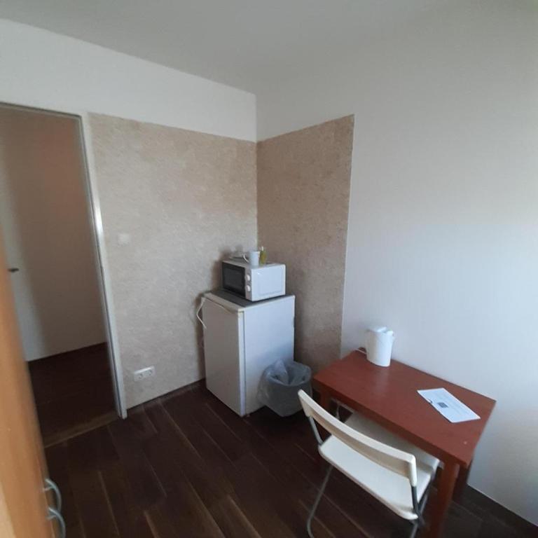 2-Rent Group Hostel Rooms&Apartments EVE168 - Einzelzimmer mit Gemeinschaftsbad - 7