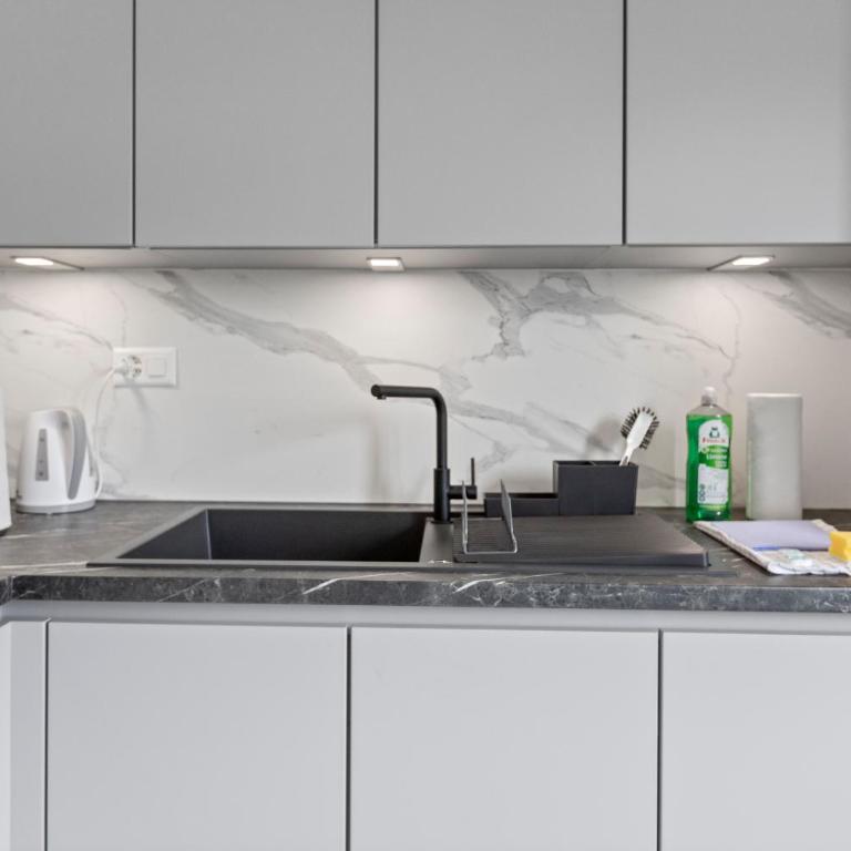Bel appartement rénové avec vue, à Savièse - Apartment mit 2 Schlafzimmern - 2