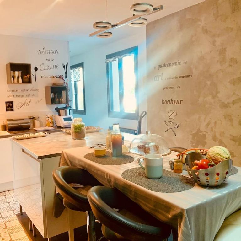 Maison pierre 4 pers avec jardin Île de Ré 5 min - Casa de 2 dormitorios - 2