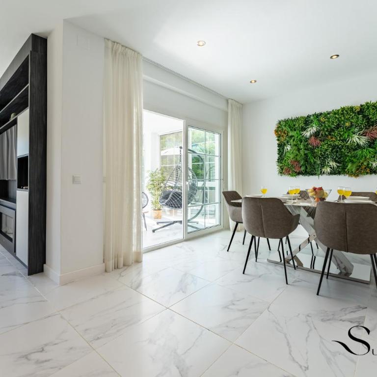 Peaceful Lux, 3 Bed townhouse 10 min to the Beach - Casa Unifamiliar de 3 dormitorios - 15