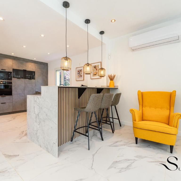 Peaceful Lux, 3 Bed townhouse 10 min to the Beach - Casa Unifamiliar de 3 dormitorios - 17