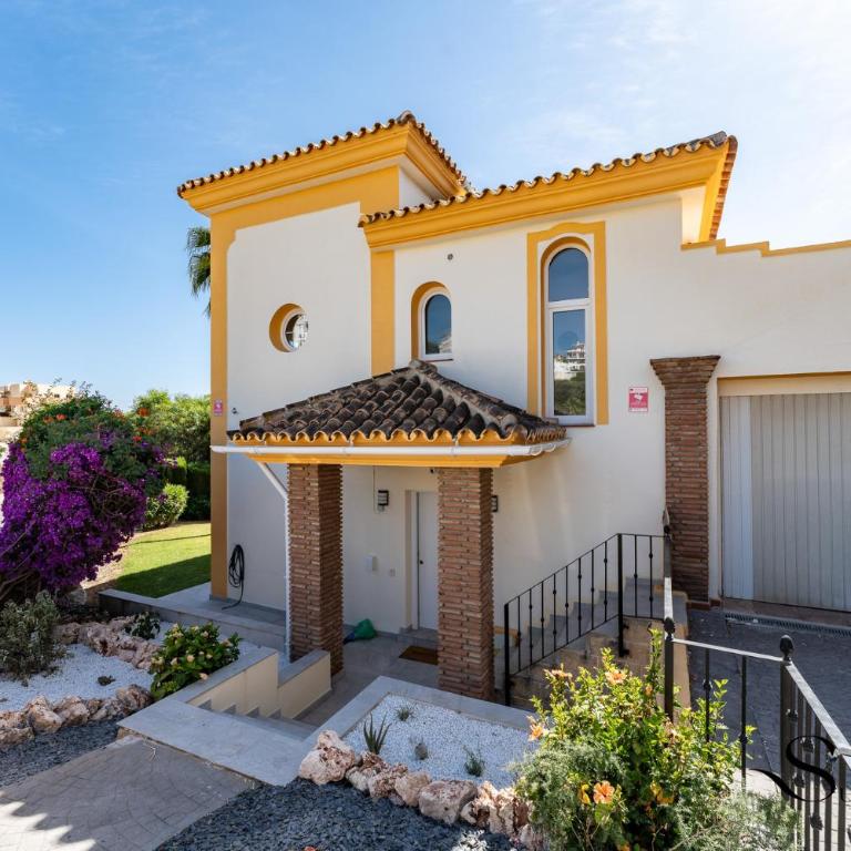 Peaceful Lux, 3 Bed townhouse 10 min to the Beach - Casa Unifamiliar de 3 dormitorios - 32