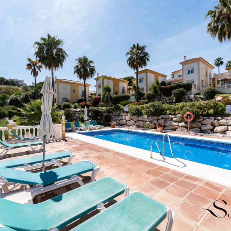 Peaceful Lux, 3 Bed townhouse 10 min to the Beach - Casa Unifamiliar de 3 dormitorios - 2