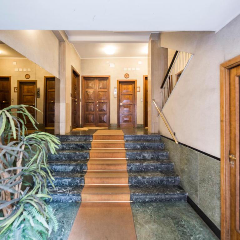 JOIVY Spacious 2-bedroom flat with Parking and Balcony - Appartamento con 2 Camere da Letto e Balcone - 26