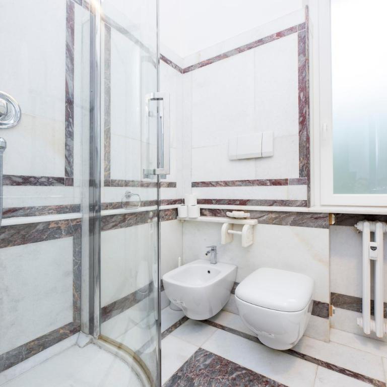 JOIVY Spacious 2-bedroom flat with Parking and Balcony - Appartamento con 2 Camere da Letto e Balcone - 22