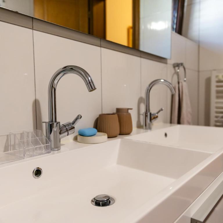 LuSi SeaView Apartment - Two-Bedroom Apartment - 6