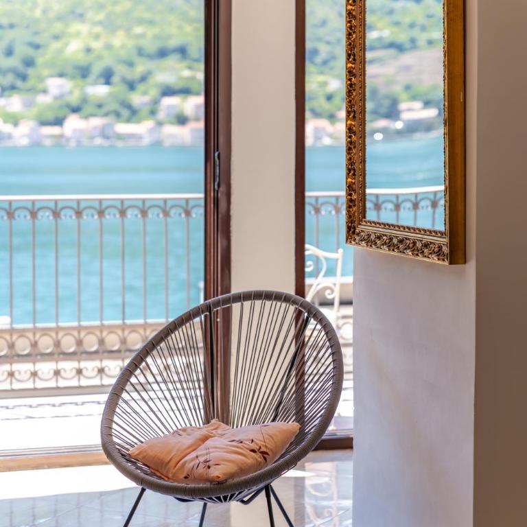 LuSi SeaView Apartment - Two-Bedroom Apartment - 12