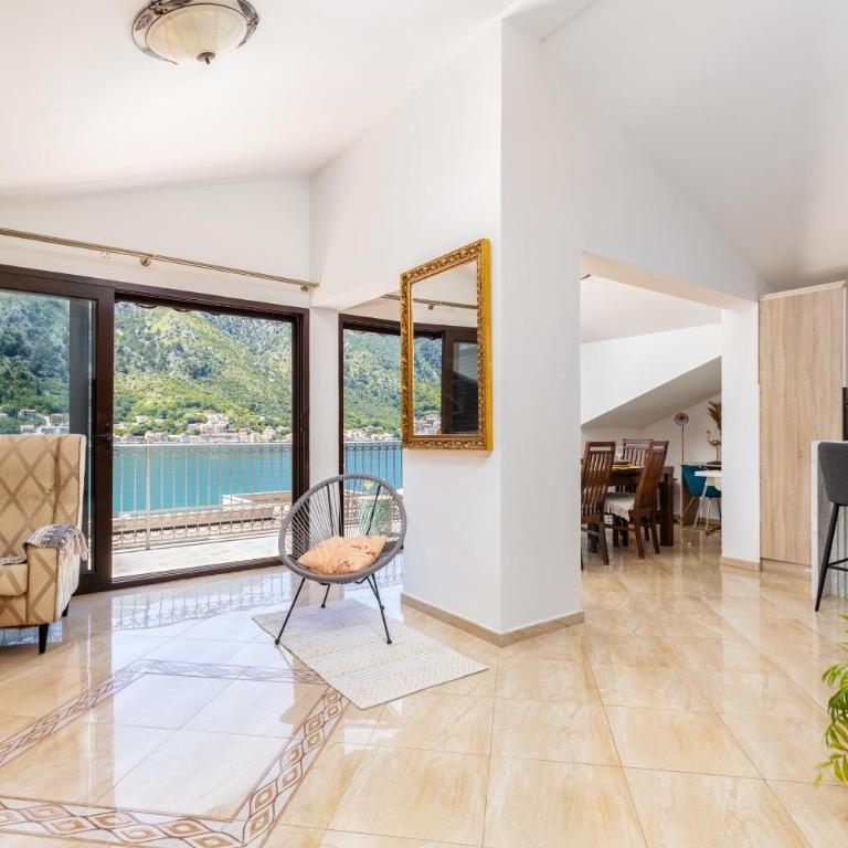 LuSi SeaView Apartment - Two-Bedroom Apartment - 29