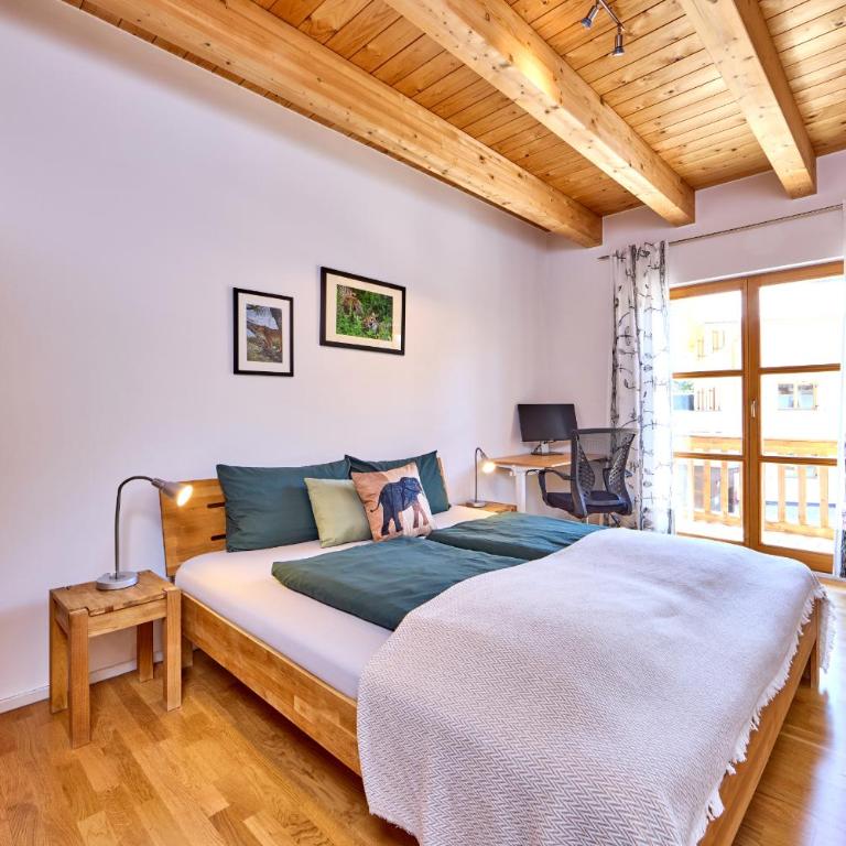 Mountain Safari Garmisch - Spacious, scenic and steps from adventure - Haus mit 4 Schlafzimmern - 5