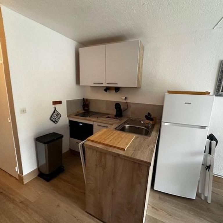 Au couchant, studio pour 4 adultes et 1 enfant N69 - Studio-Apartment mit Balkon - 6