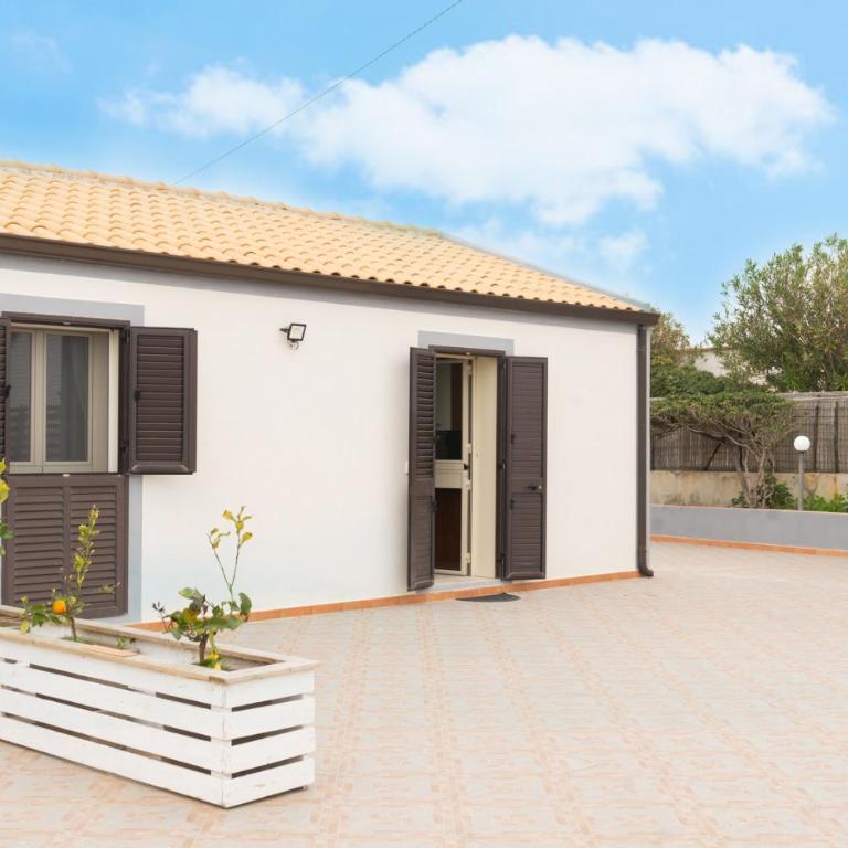 villa Gardenia fronte mare x4 apartaments - Maison 2 Chambres - 5