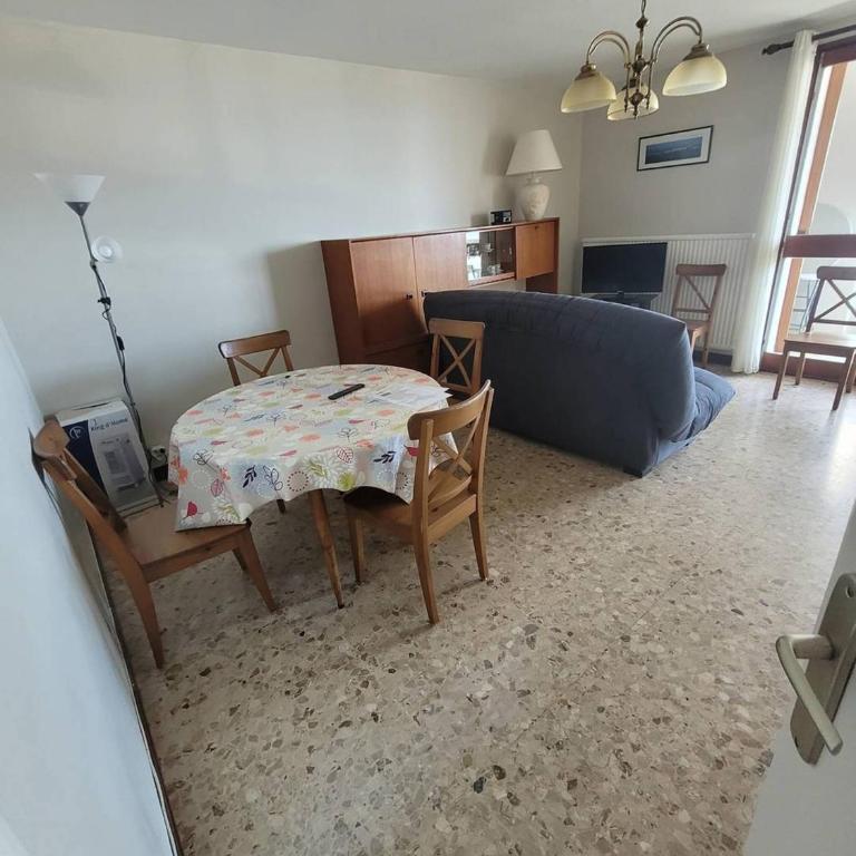 Coeur de ville appartement t3 pour 6 personnes N35 - Two-Bedroom Apartment with Sea View - 2