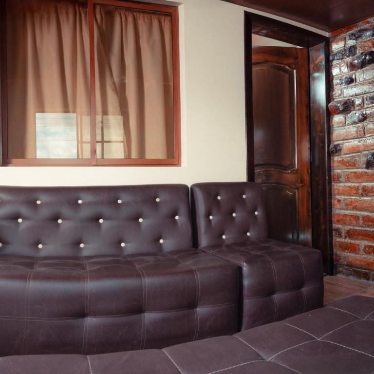 Mateospaxi - Double Room with Private Bathroom - 8