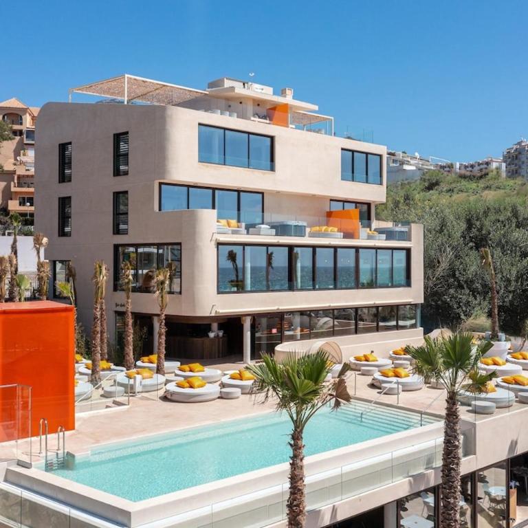 HigueronWest217 Stunning Sea Views 2 Pools - Two-Bedroom Apartment - 31