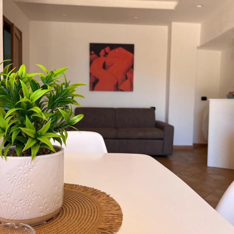 Rooms Hub Costa d'Amalfi - Vietri sul Mare - Camera Familiare Superior - 4